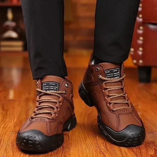 On This Week Sale Off 🎁 Men's Brown Leather Waterproof Non-Slip Winter Fleece Ankle Boots